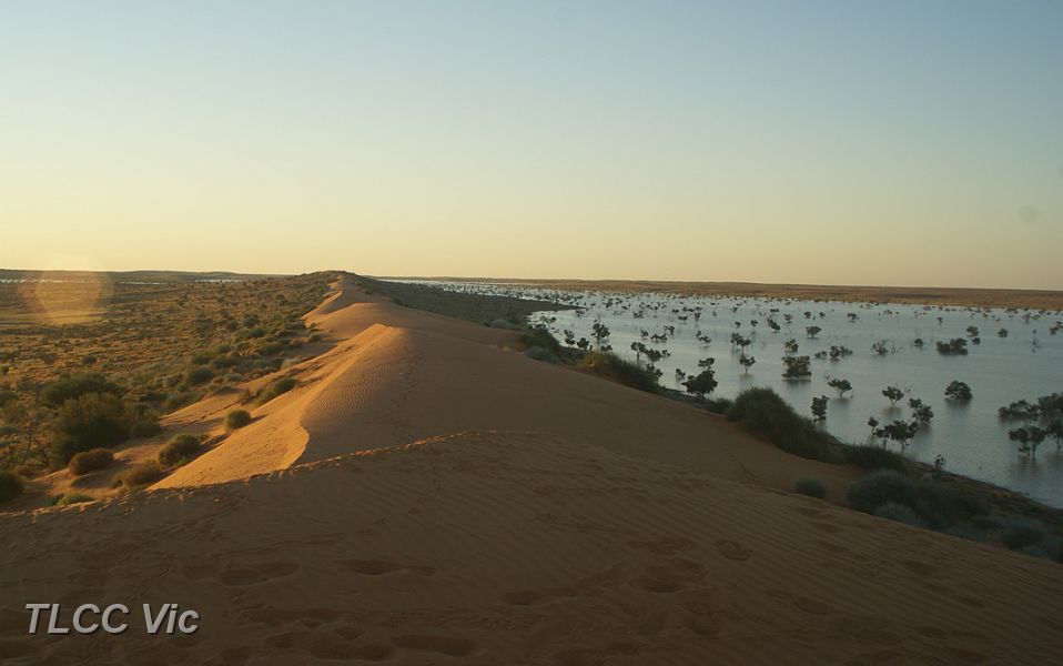 10-Northerly view along Big Red.JPG